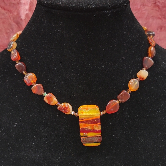 Signed Art Glass Pendant With Carnelian / Necklace /  Artisan-made / Vintage - Picture 3 of 10